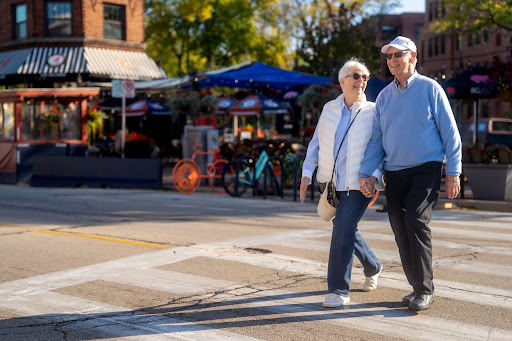 Living in the Heart of It All: The Ultimate Guide to Milwaukee’s East Side Retirement Eastcastle Place